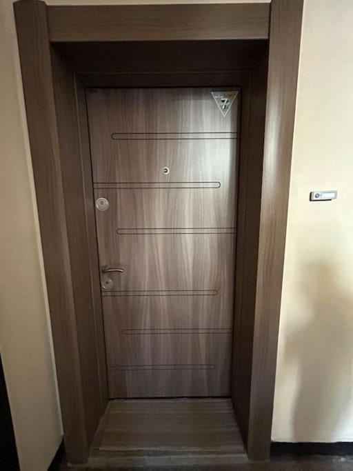 Luxurious Flat Pleven Center Daire Dış mekan fotoğraf